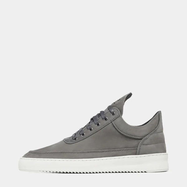 Classic Elongated Tongue Low-Top Sneaker – Grey